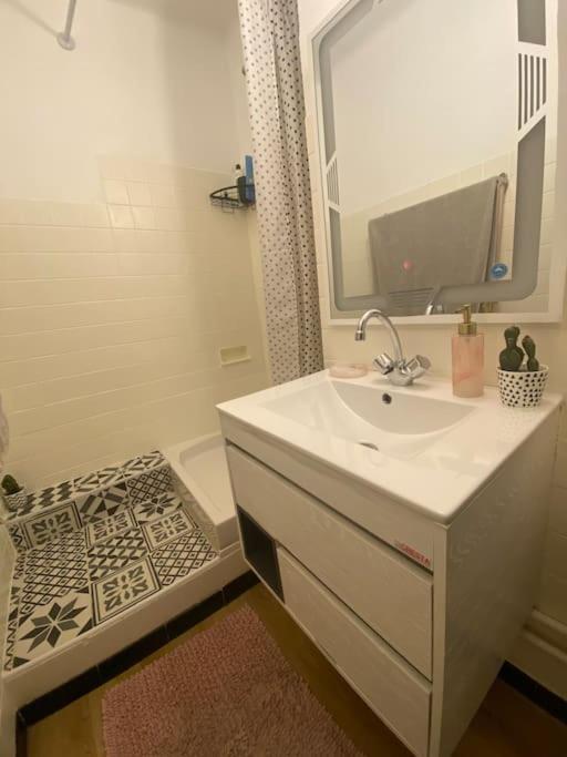 Appartement T4 A Deux Pas De La Gare St Charles مارسيليا المظهر الخارجي الصورة