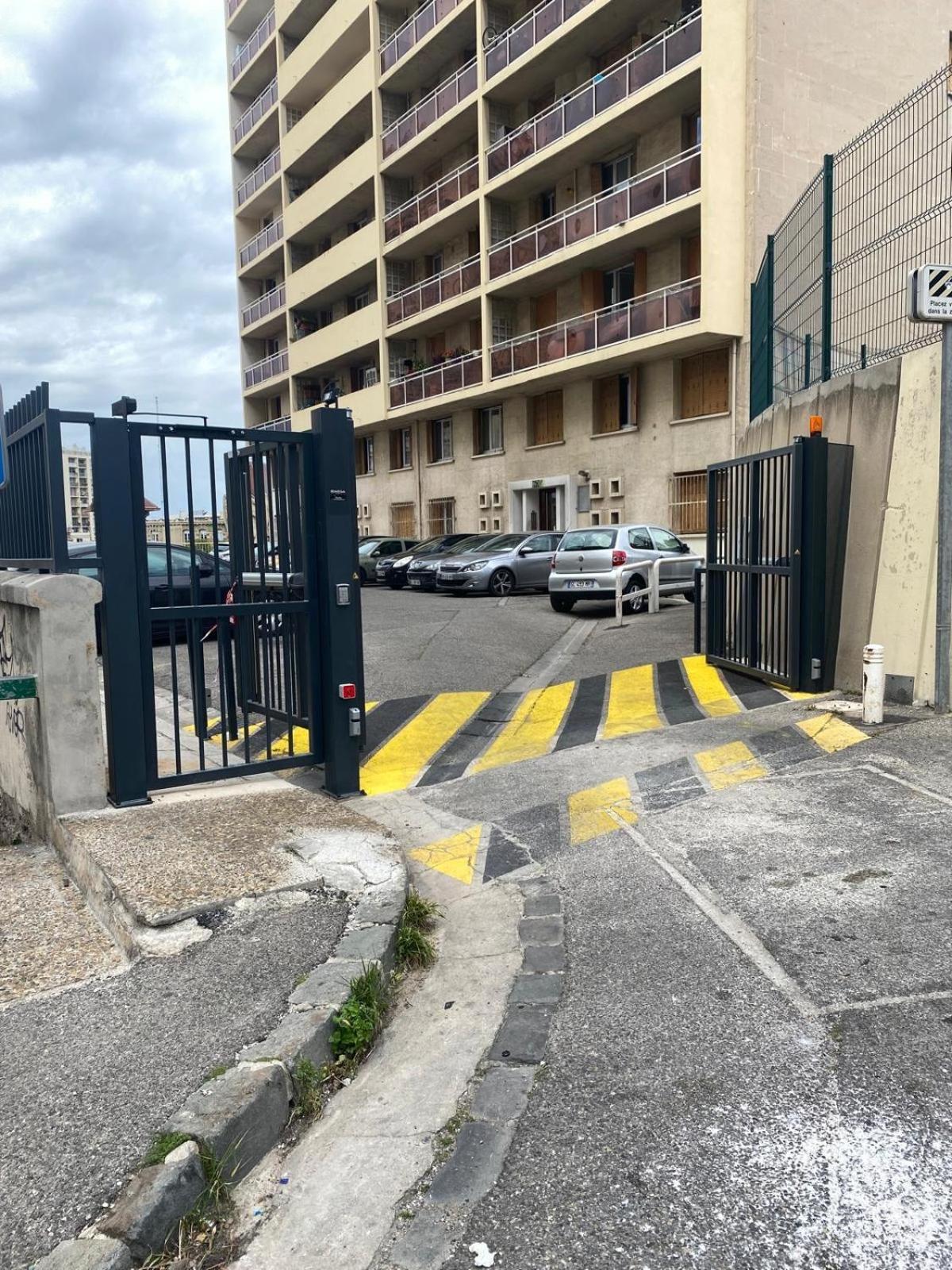 Appartement T4 A Deux Pas De La Gare St Charles مارسيليا المظهر الخارجي الصورة